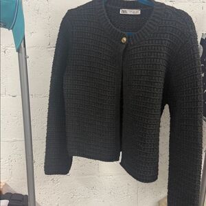 Zara Charcoal Waffle Knit Sweater One Button Gold Long Sleeve Large ZARA Jacket